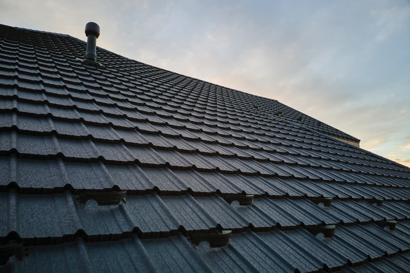 snow-guard-for-safety-in-winter-on-house-roof-top-2026-03-16-02-11-58-utc.jpg